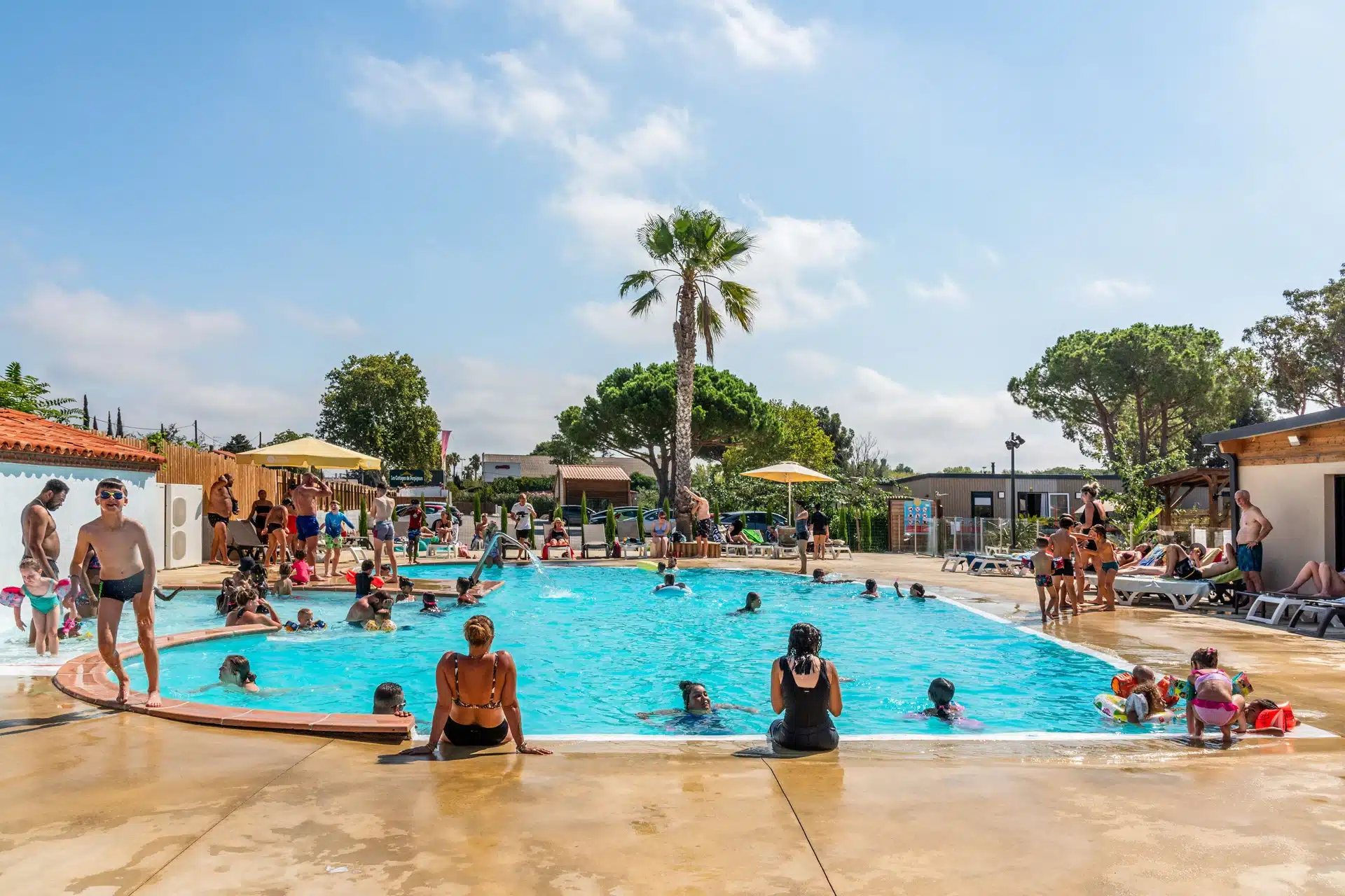 swimming pool camping perpignan